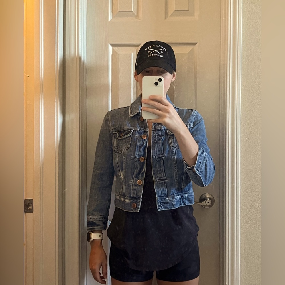 American Eagle cropped, distressed Jean jacket, size medium